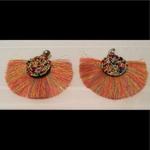 Trending tassels earrings. 👌🏖. Amazing